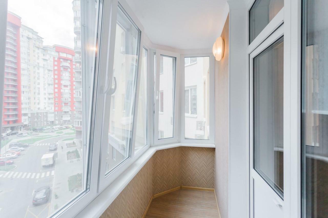 Business Class Apartment At Lomonosova Kiew Exterior foto